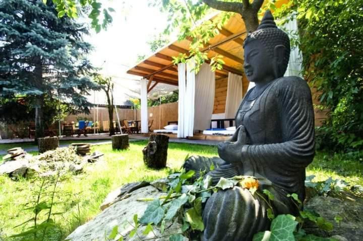 Buddha Residence Sopron Exterior photo